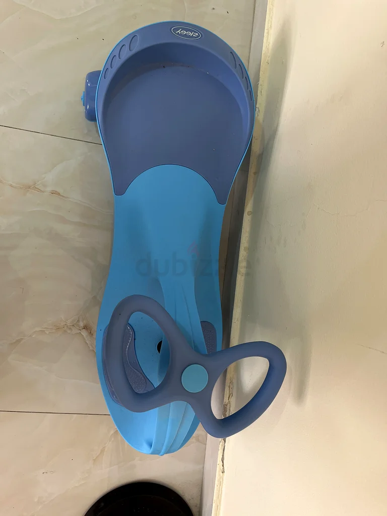 لعبة ركوب زرقاء ممتعة للأطفال63196626912130111
