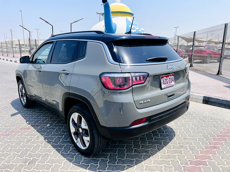 JEEP COMPASS 2017 / Low mileage63140196331265114