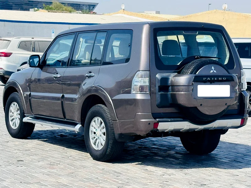 Mitsubishi Pajero 2013 | Mid Option | Excellent Family SUV | AED 19,90063152749779586114