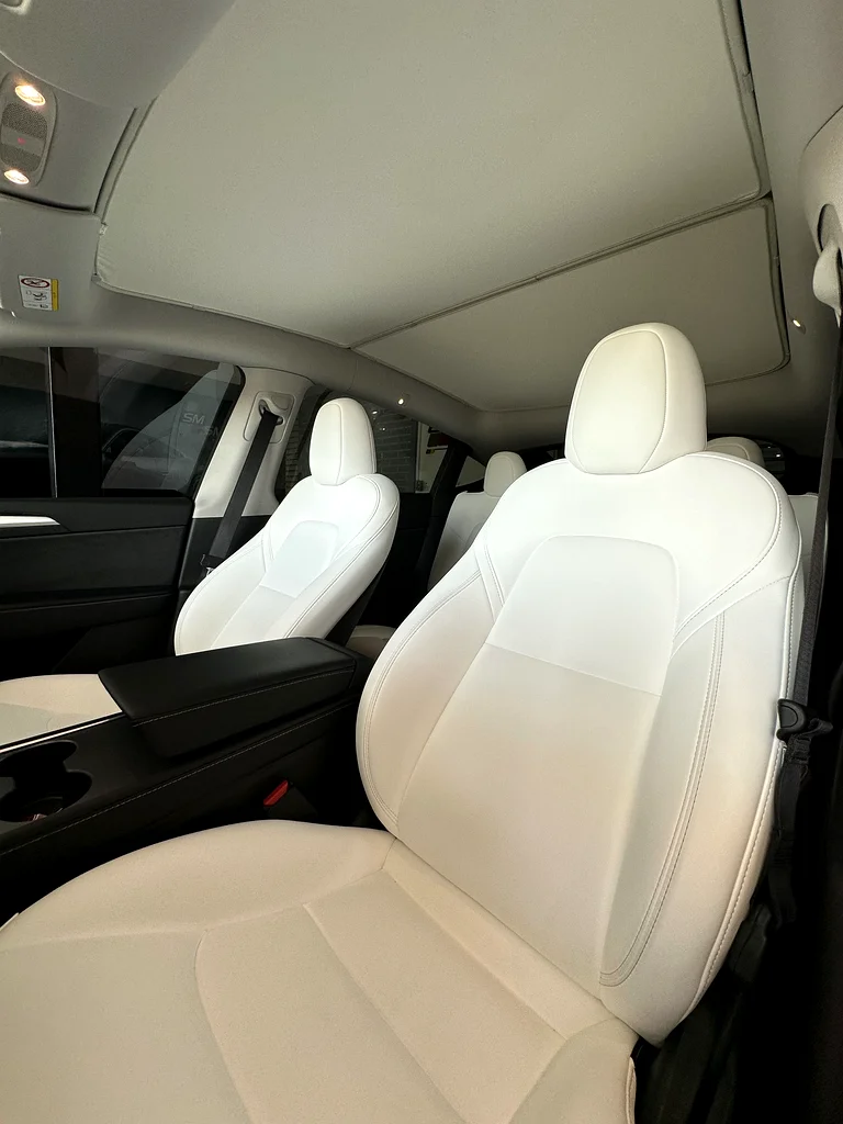 Tesla Y long range GCC 202363175259552385113