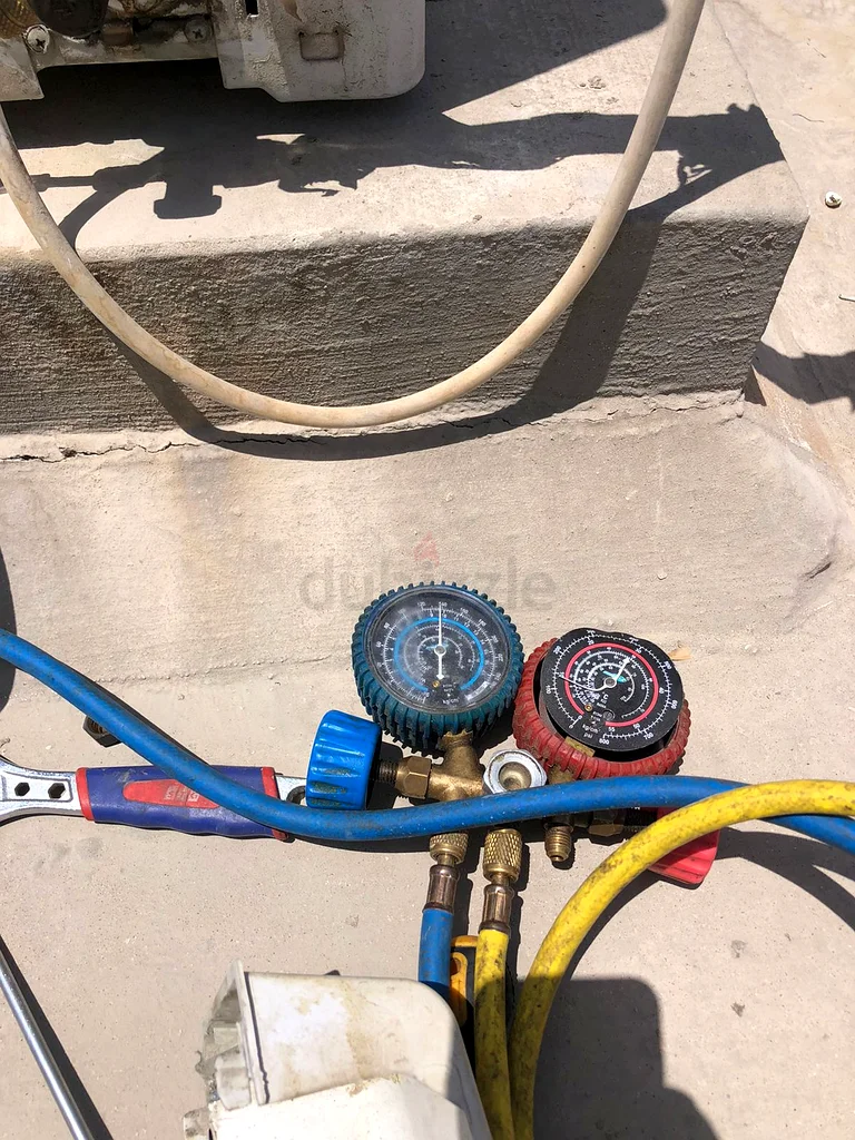 Air conditioning servicing63439391571843111