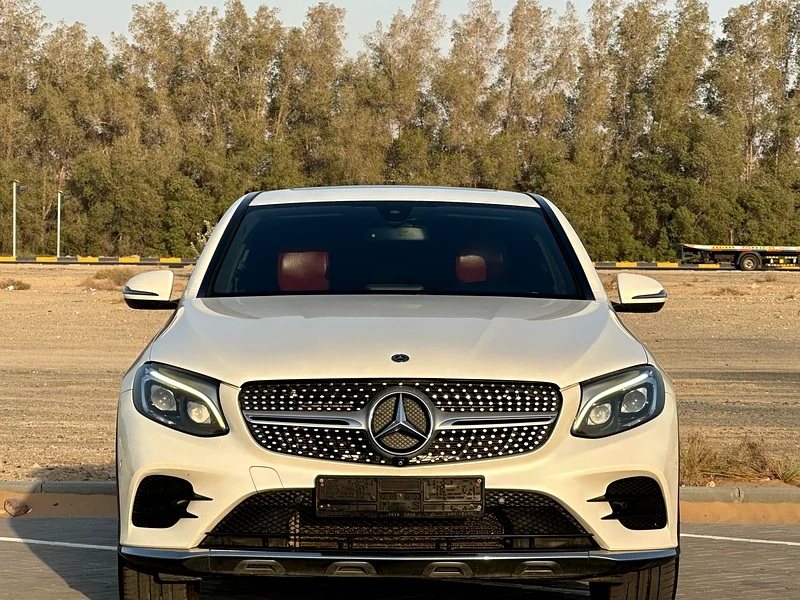 MERCEDES GLC-250 GCC 2018 ORGINAL APINT // FULL OPITION // PERFECT CONDITION63157441483393111