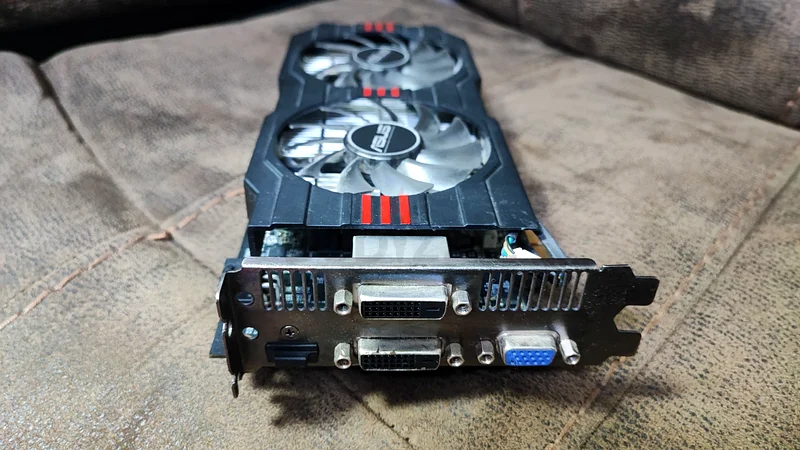 Graphic card GTX 650 2G5D632565964220171115