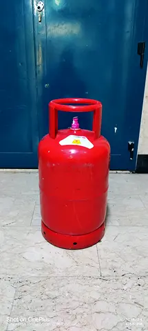 Gas cylinder 11 kg small full sealed new