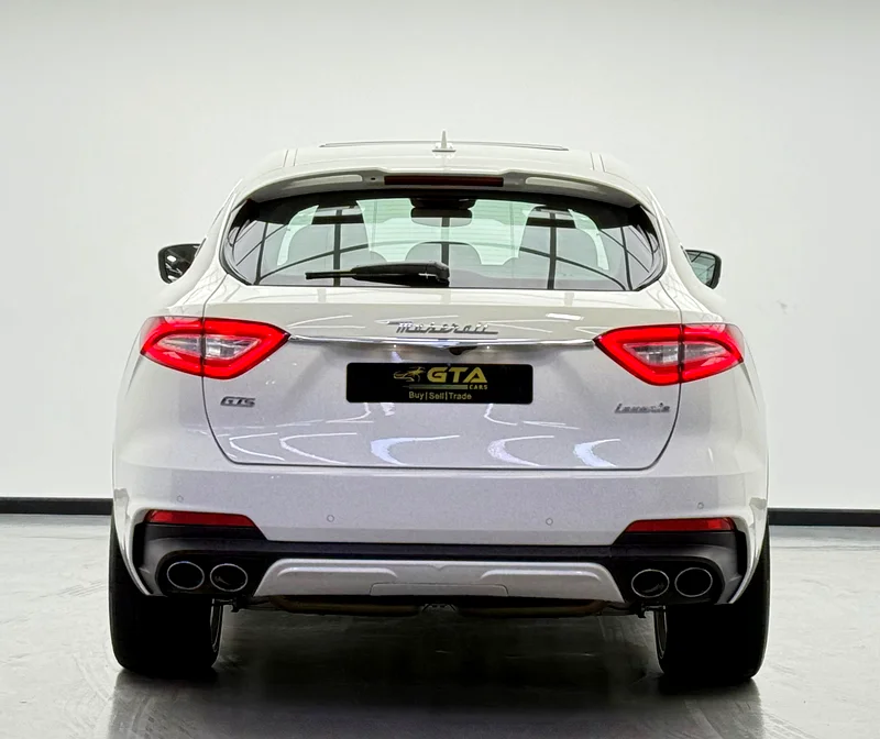 2020 مازيراتي ليفانتي GTS V8، ضمان مازيراتي حتى يونيو 2026، سجل صيانة كامل من الوكالة، كيلومترات قليلة، مناسبة لدول مجلس التعاون الخليجي63221823918465114