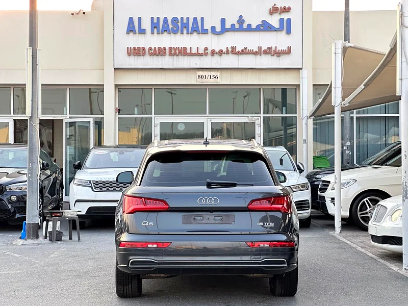 Audi Q5 GCC 2020 Excellent Condition Full option63157444025091113