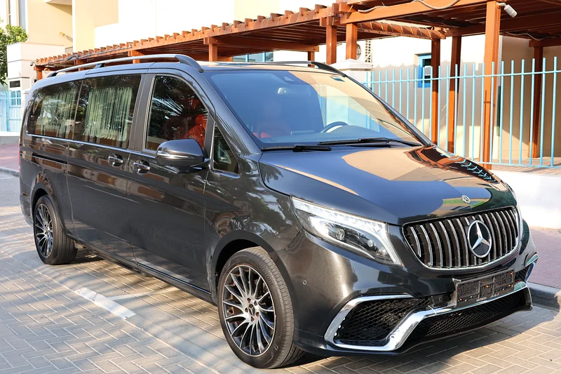 Mercedes-Benz V-Class -V250-FALCON-127000KM0-2021-GCC SPECS63165227259523114