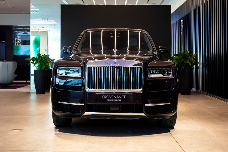 Rolls-Royce Cullinan /Model Year 2019 / 30,700 km63173486137985111