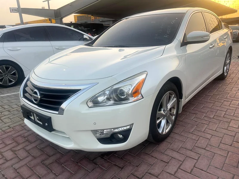 Nissan Altima - 201563227775671682112