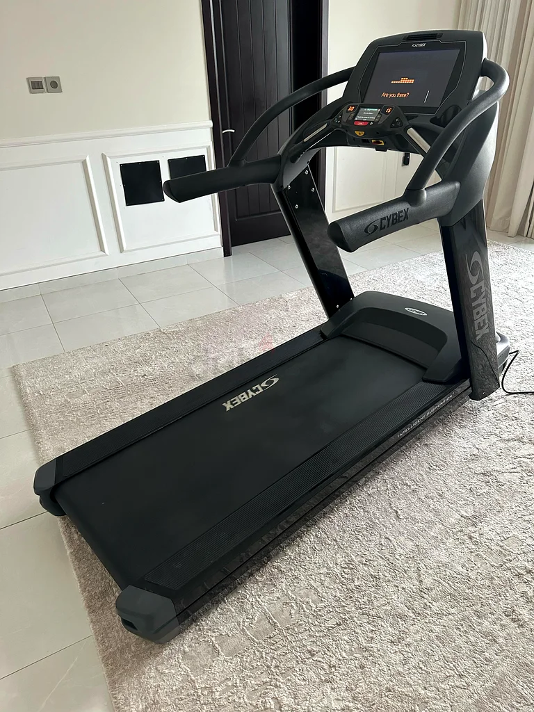 Cybex treadmill 770t.  80% off hot deal632645847691531111