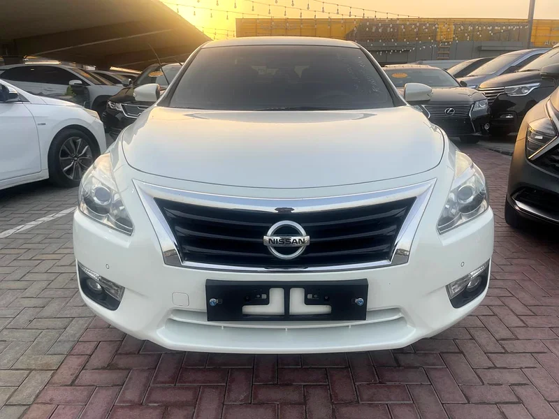 Nissan Altima - 201563227775671682111