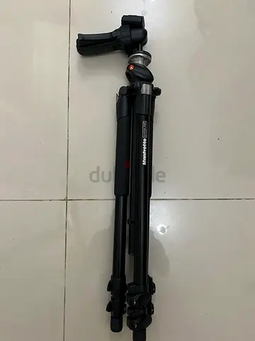 Manfrotto 055XPROB Pro + 322 RC 2 ergonomic CONTROL WHEEL Grip Ball Head tripod