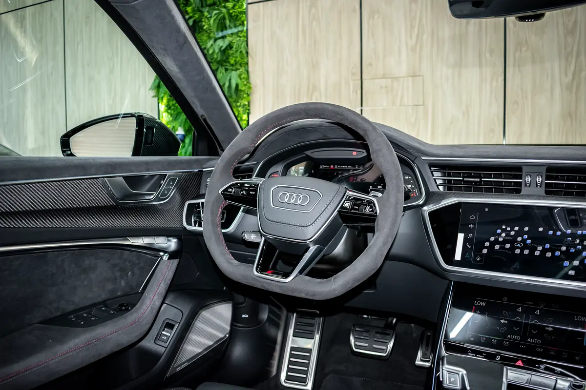 Audi RS6 2025