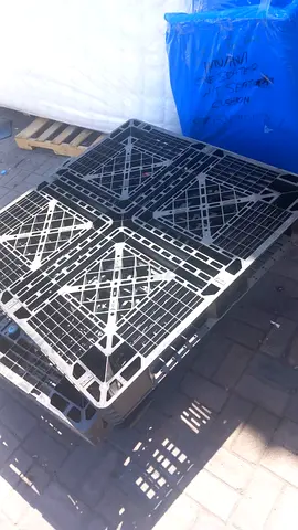 Sale plastic pallets