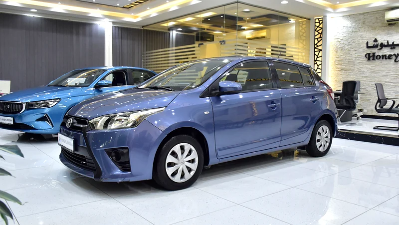 EXCELLENT DEAL for our Toyota Yaris SE ( 2015 Model ) in Blue Color GCC Specs63147688218114111
