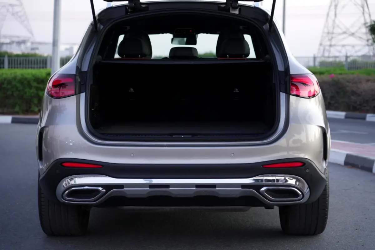 Mercedes-Benz GLC-Class 2023