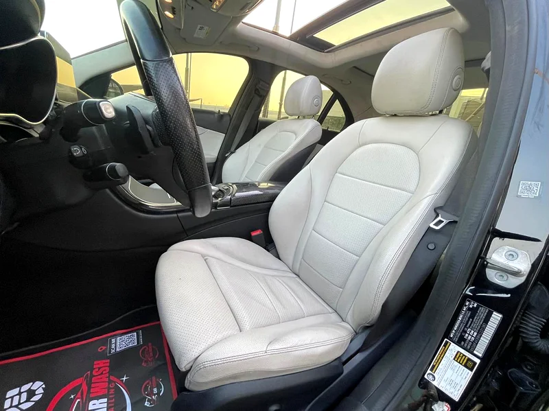 طقم C63 AMG // إضاءة محيطة // بانورامي63176167537666113