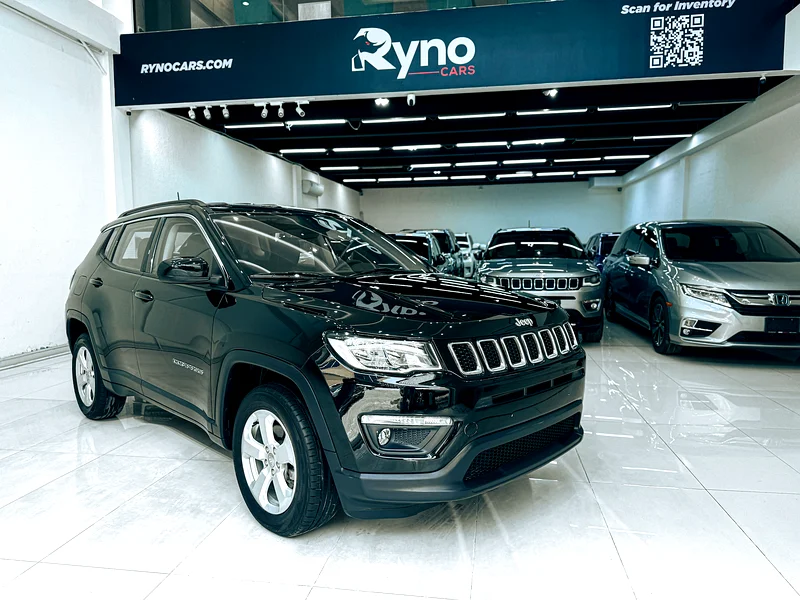 2019 Jeep Compass Longitude 2.4L V4 // Very low mileage!! // EMI Starting from 1020 AED631401964075551119