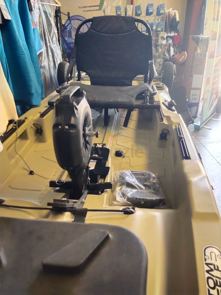 Pedal fishing kayak63235109967362111