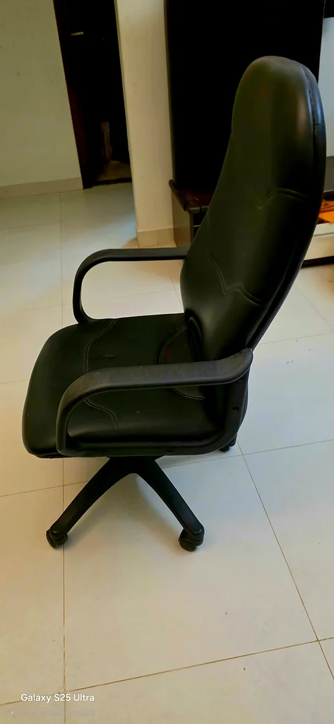كرسي مكتب مريح - راحة وأناقة!63210358551683113