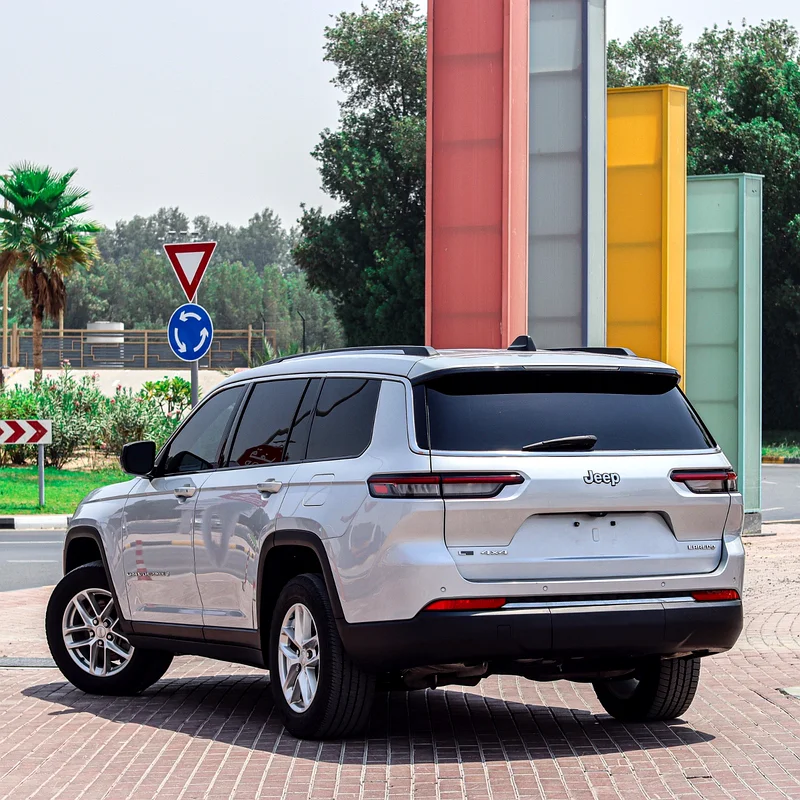 Grand Cherokee LAREDO V6 3.6 202263398604337795111