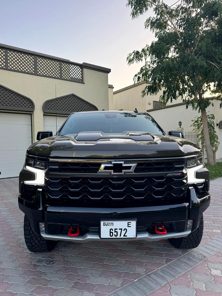 شيفروليه سيلفرادو ZR2 6.2 لتر  
خيار كامل  
منطقة التعاون الخليجي  
ضمن الضمان  
2023  
9300 كم63172649271683111