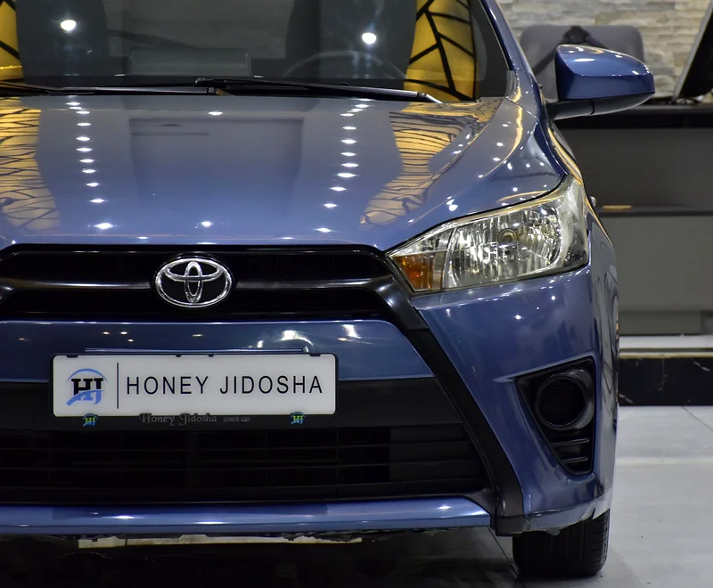 EXCELLENT DEAL for our Toyota Yaris SE ( 2015 Model ) in Blue Color GCC Specs63147688218114113