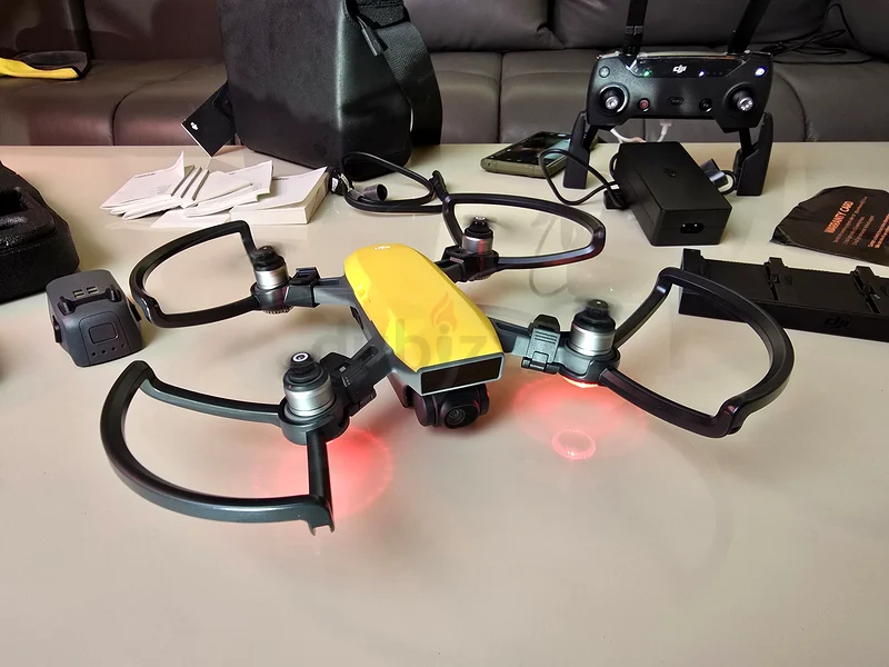 DJI SPARK DRONE YELLOW (COMBO KIT)63241128511362112