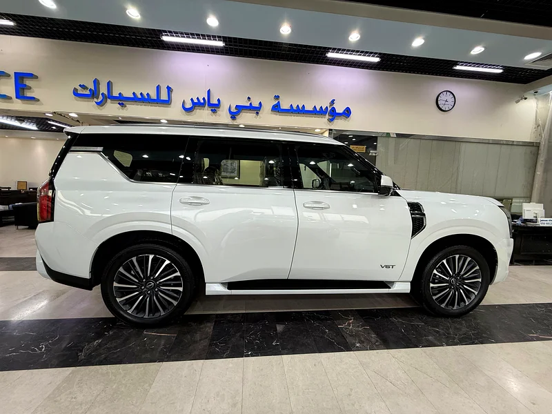 Nissan Patrol LE Platinum Twin Turbo - Model 2025 - Agency Warranty63157442868737113