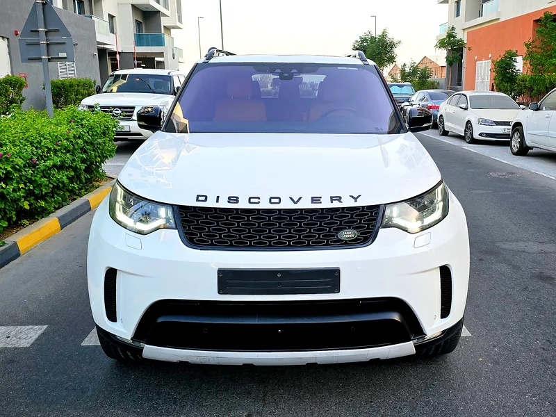 Land Rover Discovery HSE 2018 | 3.0L - 6 Cylinder | Supercharged | Full Service History | GCC Spec63159712193665111