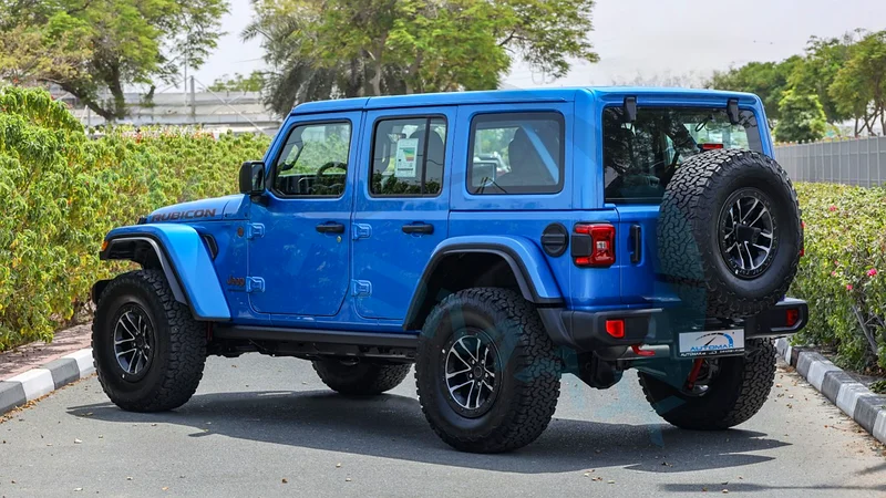 2024 JEEP WRANGLER UNLIMITED RUBICON XTREME i4 2.0L TURBO GCC 0KM with 3-year or 60,000 km warranty63151840064642113