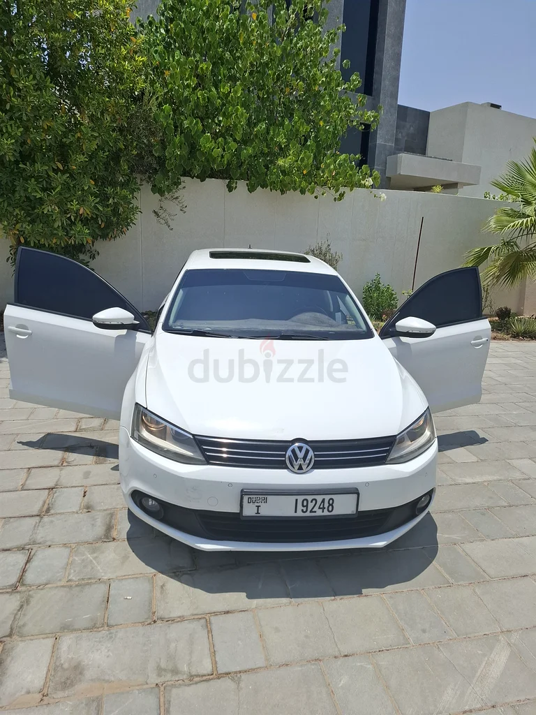 فولكس فاجن جيتا 14500 درهم إماراتي (قابل للتفاوض)63170384964227112