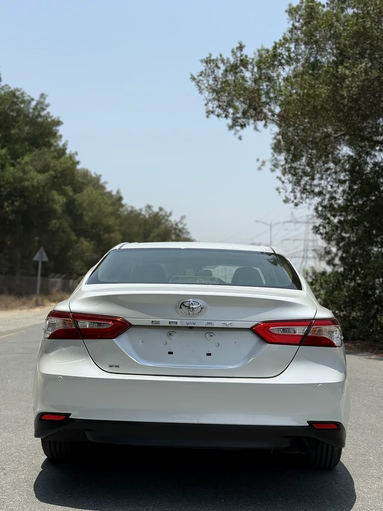 2023
Toyota Camry SE
2.5L 4 Cylinders
203 BHP
GCC Specifications
----------------------------------63401308773890114