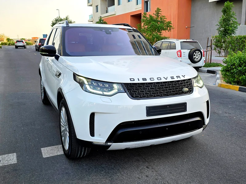 Land Rover Discovery HSE 2018 | 3.0L - 6 Cylinder | Supercharged | Full Service History | GCC Spec63159712193665112