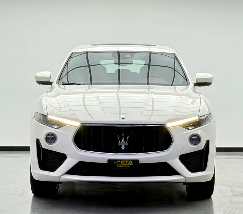 2020 مازيراتي ليفانتي GTS V8، ضمان مازيراتي حتى يونيو 2026، سجل صيانة كامل من الوكالة، كيلومترات قليلة، مناسبة لدول مجلس التعاون الخليجي63221823918465111