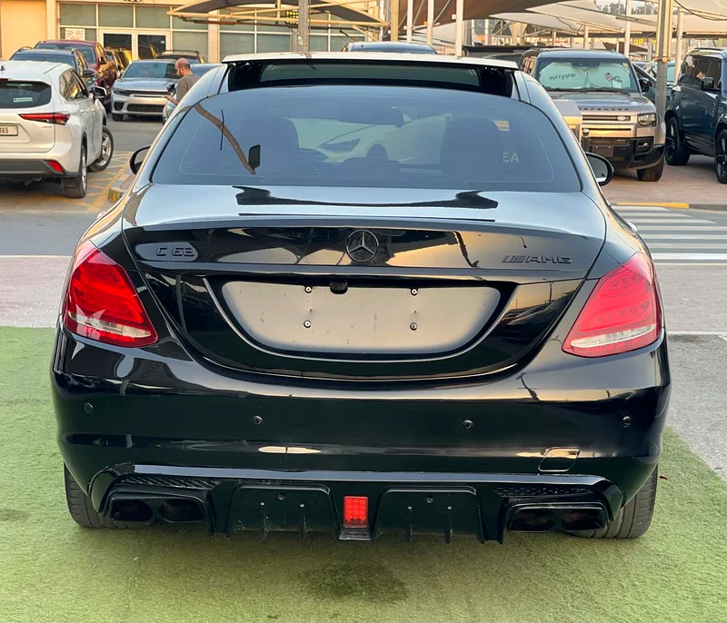 طقم C63 AMG // إضاءة محيطة // بانورامي63176167537666114