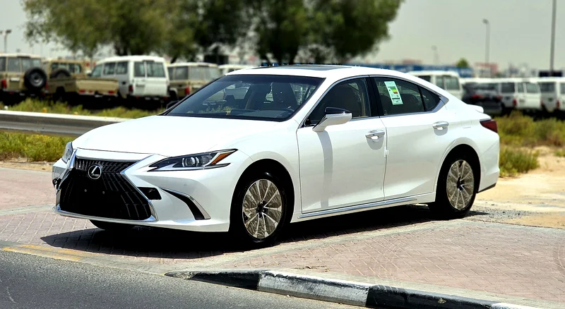 2025 لكزس ES 350 بريميير | 3.5 لتر V6 | كاملة الخيارات | مواصفات الخليج | جديدة بالكامل63225702851459112