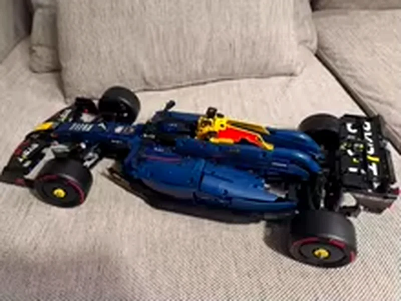 LEGO compatible Oracle Red Bull Racing RB20 F1 Car - 1639 pcs compatible with LEGO model # 4220663207401241985113