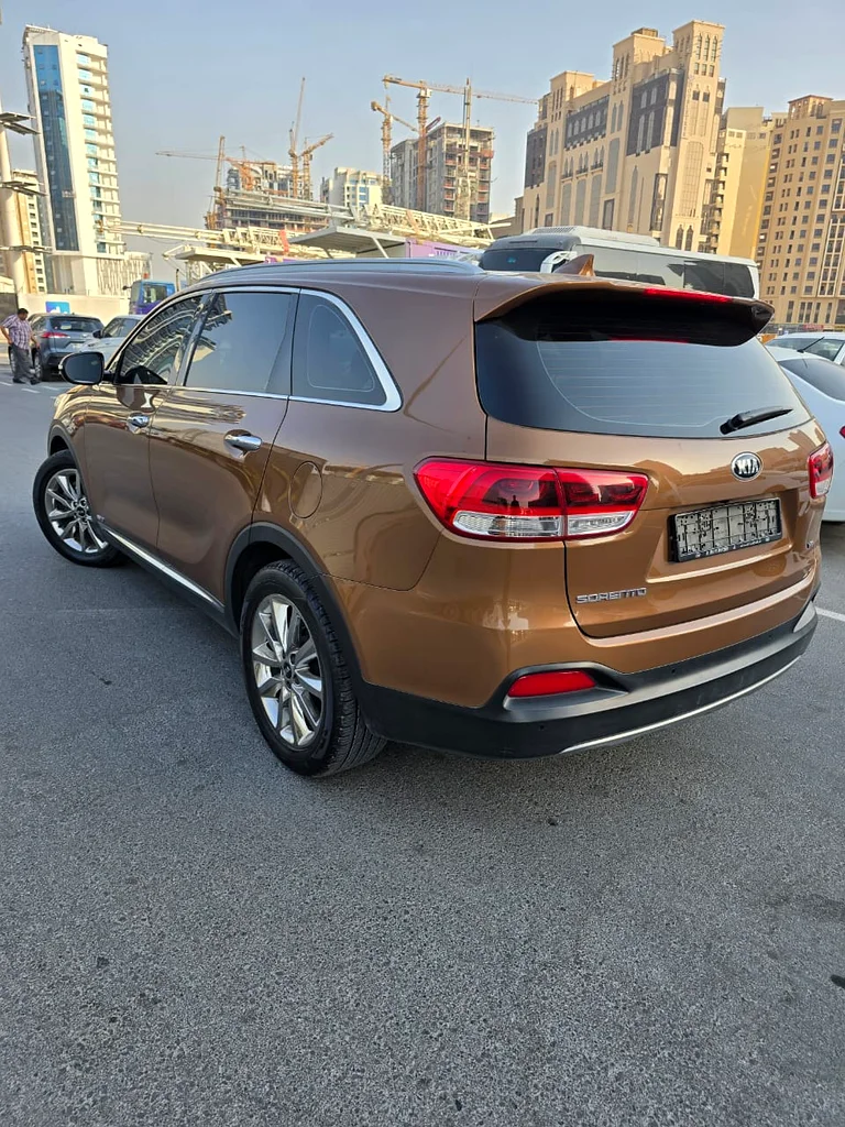 GCC KIA Sorento 2016 Full Service History- V6 - No Paint63151398237315114