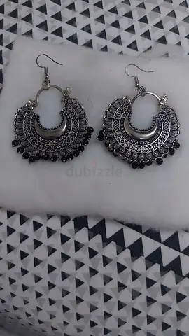SPRING SALE! EXQUISITE MOST BEAUTIFUL SILVER MOON SHAPED EARRINGS - ARTIFICIAL JEWELLERY