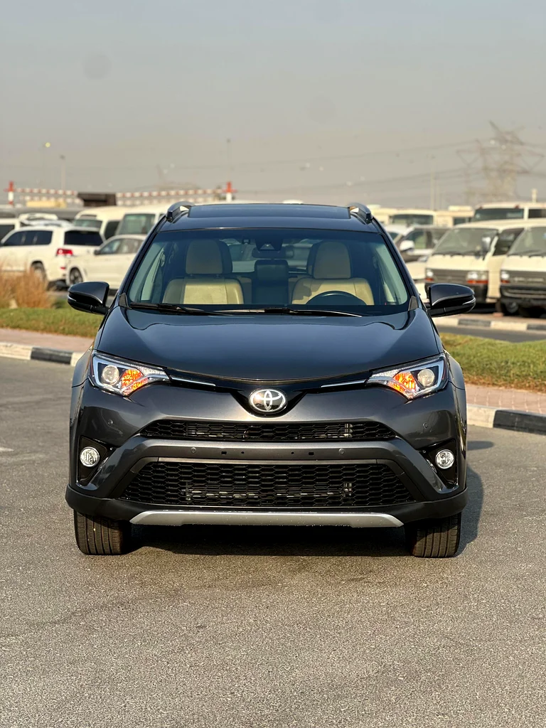 Toyota Rav4 XLE 2018 Full Option With Sunroof63158340730497112