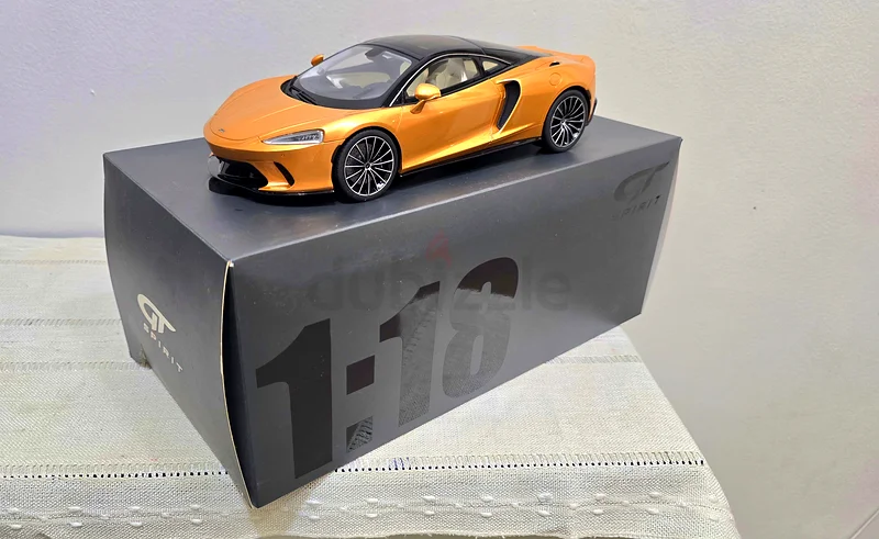 Stunning 1:18 Scale McLaren GT Model - A Must-Have for Collectors!632233518388491116