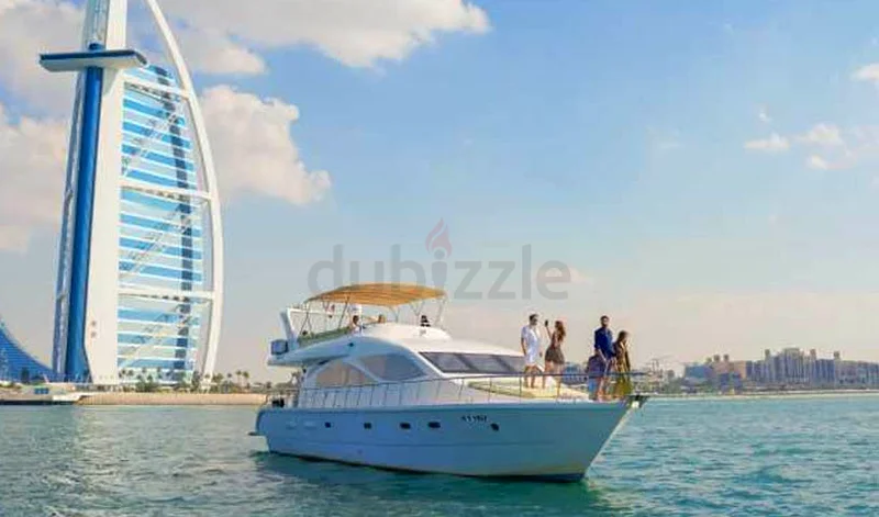 استمتع بتجربة يخت لمدة 3 ساعات، متاحة في أي يوم تختاره!63215877847171111