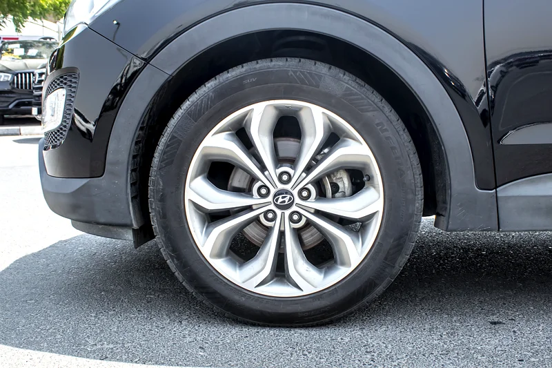 2014 HYUNDAI SANTAFE- 2.0L DIESEL, FROM KOREA, ACCIDENT FREE63158341704577114