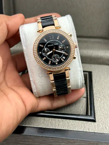 Stylish Michael Kors Womens Watch with Black  Rose Gold Accents