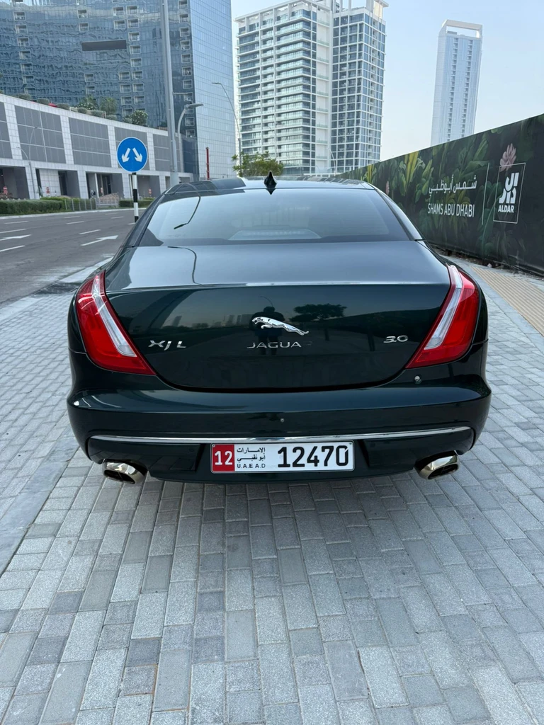 2019 Jaguar XJL 3.0T Premium Luxury in Excellent condition62930627503235112