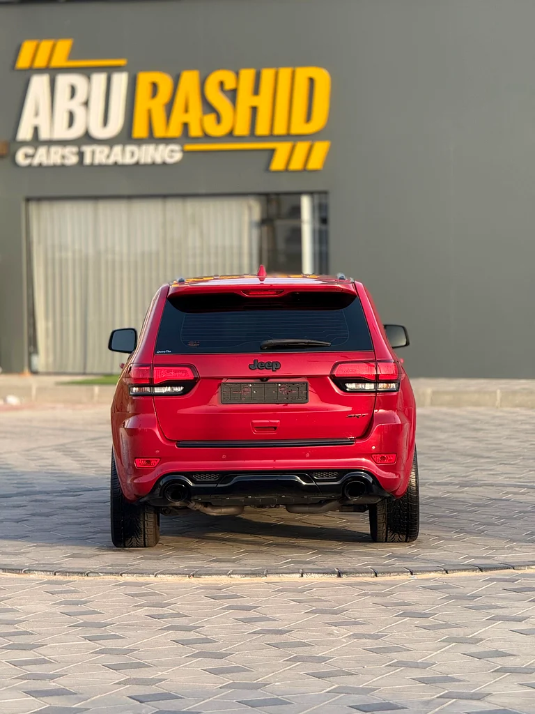 Jeep Grand Cherokee SRT63136479793665113