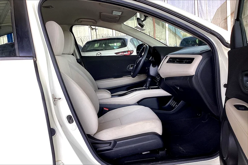 هوندا 2019 HR-V LX • انخفاض كبير في السعر • أقل سعر مضمون • 40490863174307680643114