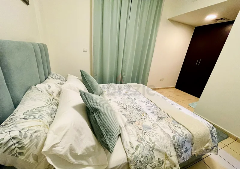 Master bedroom with Balcony  attached Bathroom all Bills Included63218792292097111