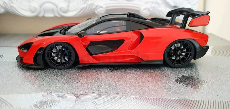 Stunning McLaren Senna 1/18 Scale Model - A Collectors Dream!63223351858177114
